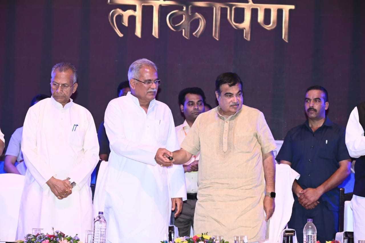 Union Minister Nitin Gadkari announce tramline between Raipur and Durg 9 55663