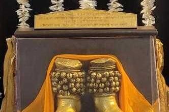 61717