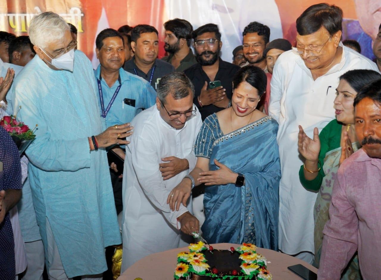 Chhattisgarh CM, Punia extends birthday wishes to MLA Shailesh Pandey 1 WhatsApp Image 2022 05 31 at 2.43.36 PM 1 1
