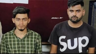 accused arresed by the police