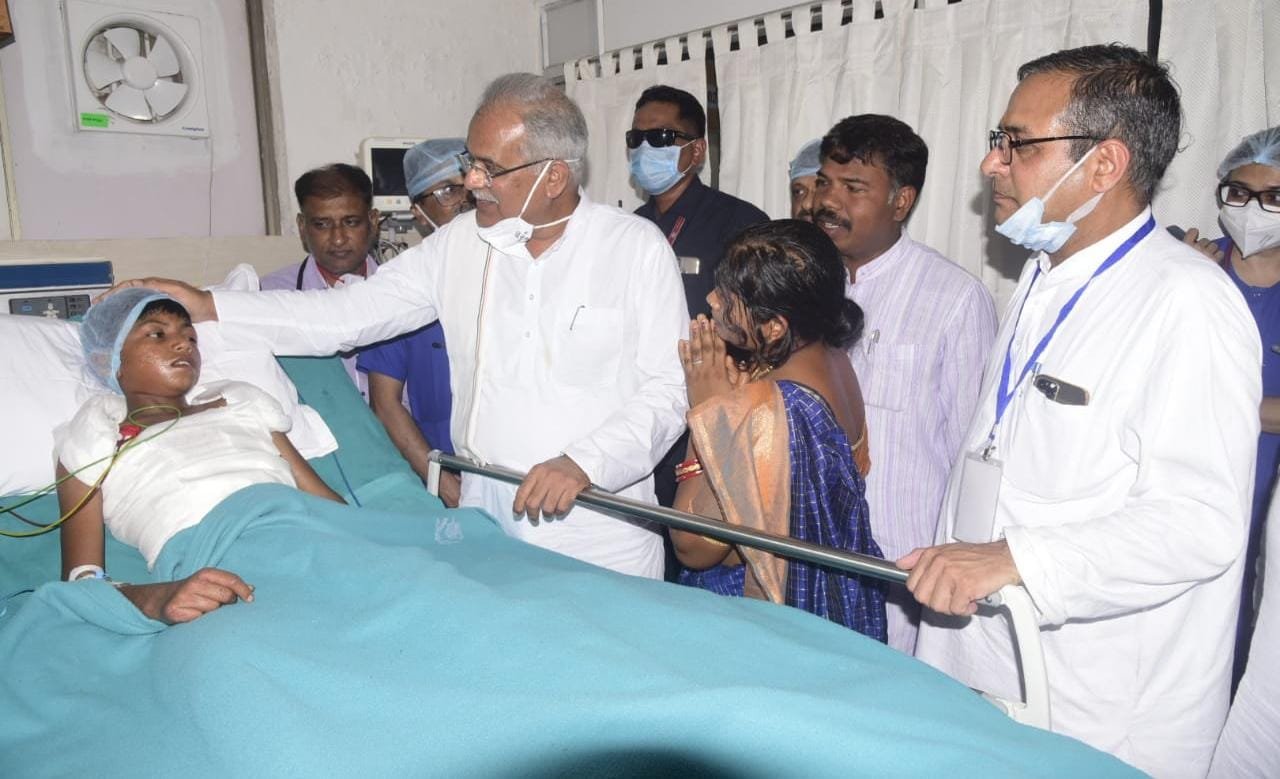 CM Baghel visits Apollo Hospital to see Rahul 1 IMG 20220615 WA0015