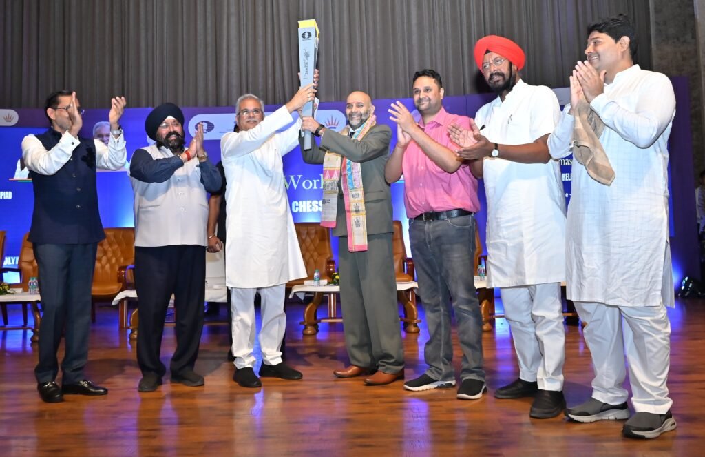 First ever Chess Olympiad Torch Relay reaches Raipur, receives rousing welcome 2 04F4491E07842674E83744D50F2F39E1