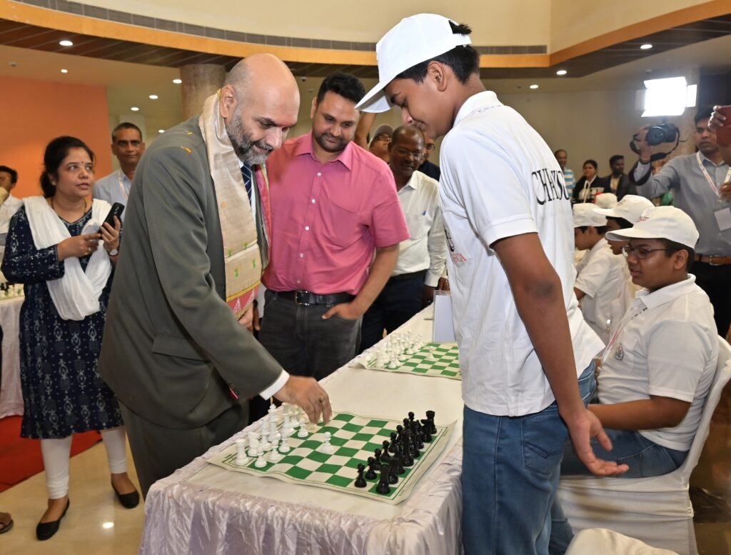 First ever Chess Olympiad Torch Relay reaches Raipur, receives rousing welcome 3 C239AEDE086F983DCAAD074F6775675D