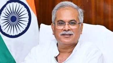 CM :