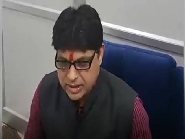 Businessman Suryakant Tiwari surrenders in Raipur court 1 A24997B0 DD18 49DD 92A4 035F25F7060F