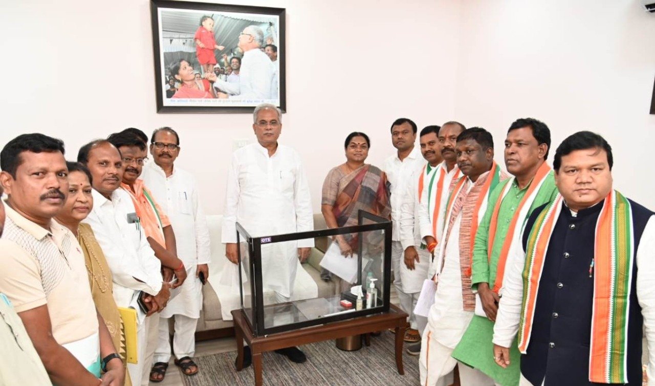 State Government committed to provide benefit of 32 per cent reservation to tribals: CM Baghel 1 adivasi samaj