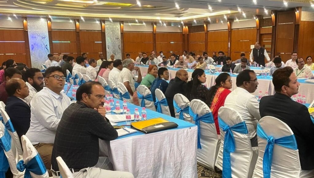 The Common Review Mission team inspected the hospitals in Kondagaon and Surajpur districts for five days and shared its findings with the state government. 2 WhatsApp Image 2022 11 11 at 4.31.22 PM