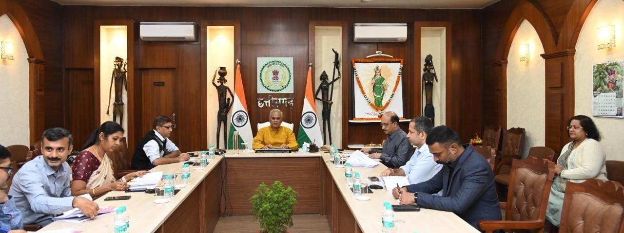 State to reserve land for second runway to increase flight frequency from Raipur airport: CM Baghel 1 WhatsApp Image 2022 11 20 at 18.34.24