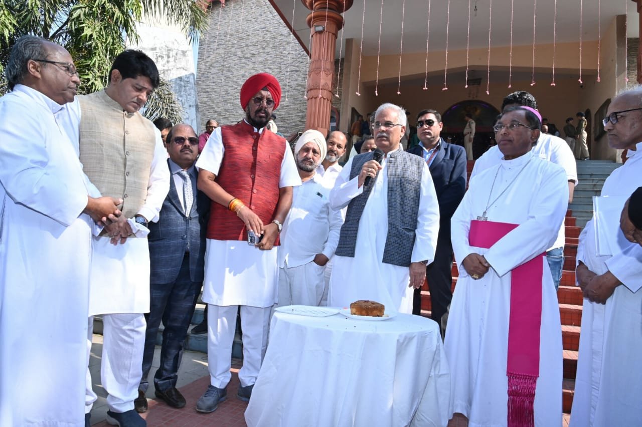 Jesus Christ gave us the message of Love, Harmony and Brotherhood to defeat violence, hatred, envy and grief: CM Baghel 1 IMG 20221225 WA0062