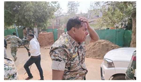 Narayanpur SP seriously injured amidst conversion violence 1 36811