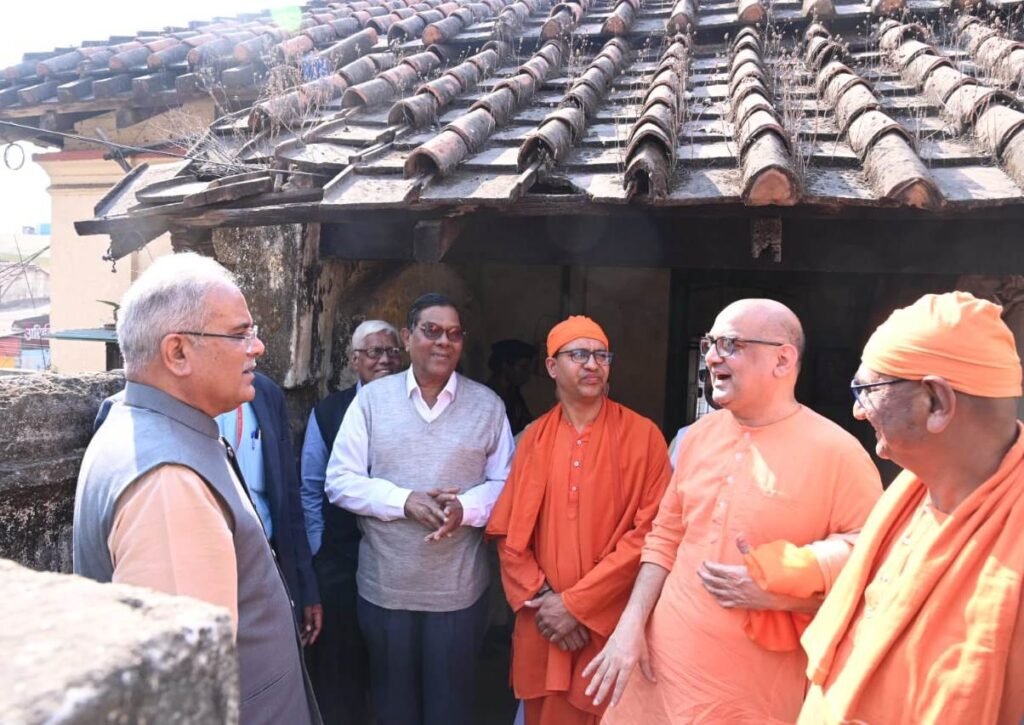 Chief Minister laid down the foundation stone for the renovation works of the historical Dey Bhawan 2 IMG 20230112 WA0028