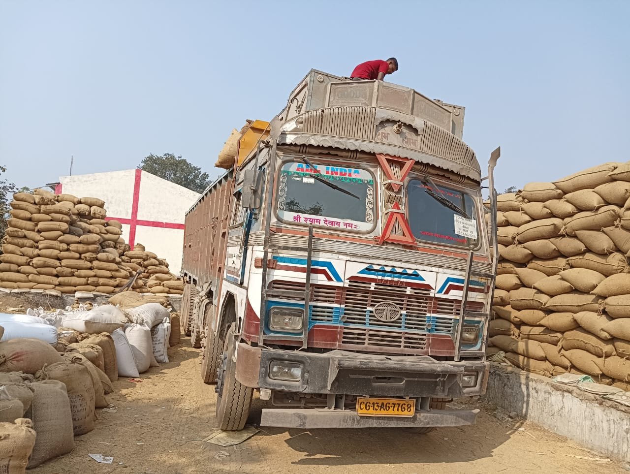 Chhattisgarh lifts more than 100 lakh metric tonnes of paddy for custom milling 1 paddy procurement