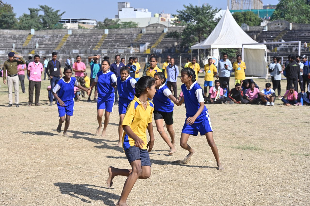 State-level Chhattisgarhia Olympic 2022-23: Players exhibited their sports talent in the 'Pitthul' competition 1 pitthul 1