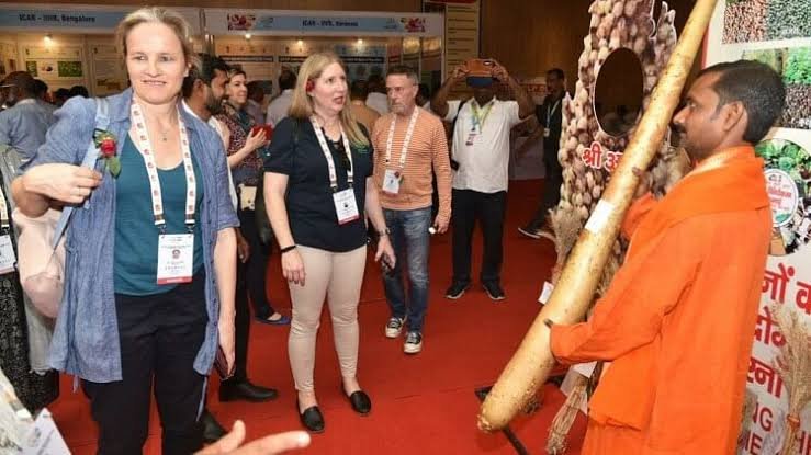 G-20 सम्मेलन का समापन: महर्षि को बढ़ावा देने के लिए सभी देश करेंगे काम, TFC में प्रर्दशनी देखने पहुंचे मेहमा 1 images 2023 04 20T100515.730