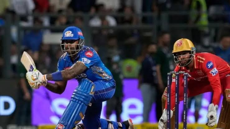 MI vs PBKS IPL 2023: अर्शदीप सिंह की इन 6 गेदों ने घुमा दिया मैच, पंजाब के सामने मुंबई चित… कुरेन-हरप्रीत के सामने सूर्या-ग्रीन पड़े फींके 3 images 2023 04 23T082937.493