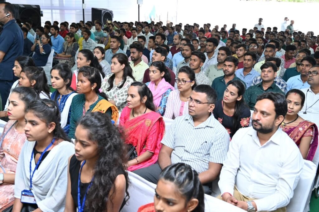 Unemployment Allowance Scheme: CM transferred an amount of Rs 16 crore into the bank accounts of 66, 265 youths of the state 2 WhatsApp Image 2023 04 30 at 11.35.18