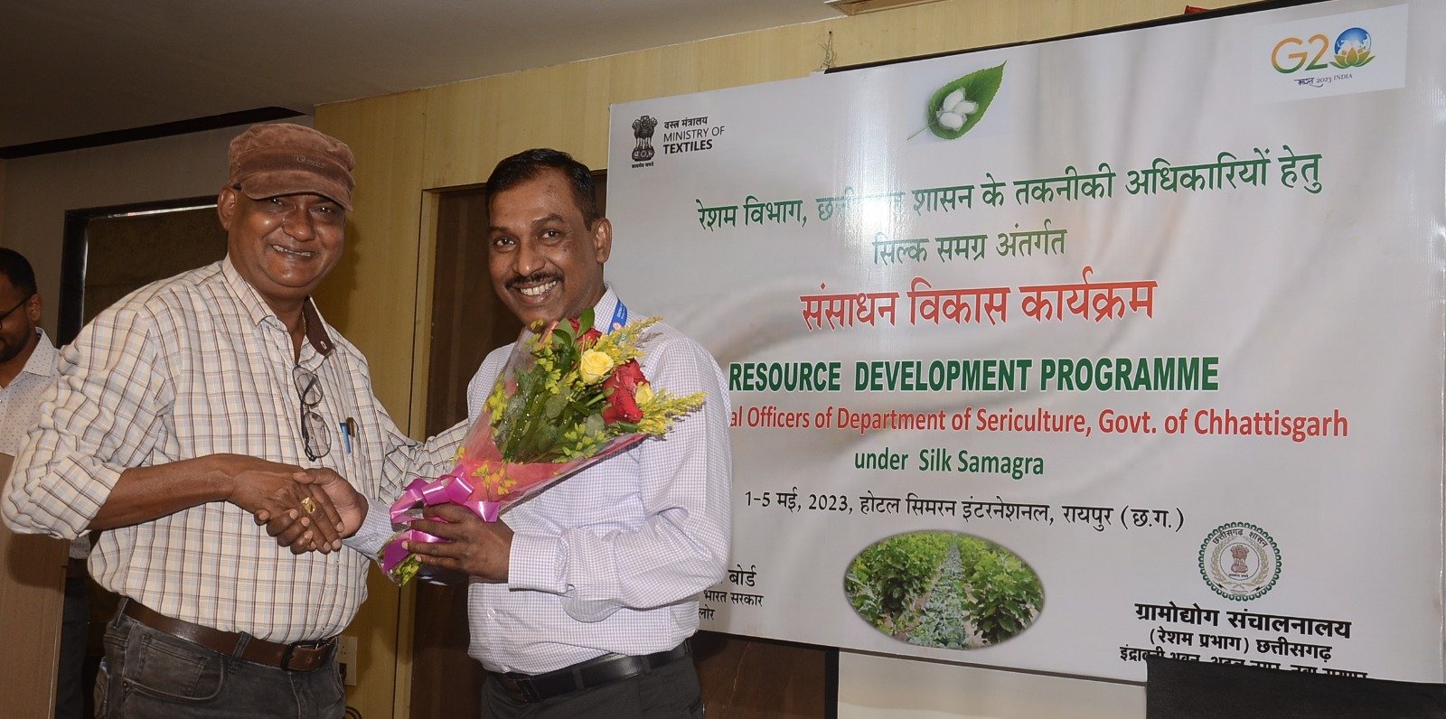 Silk Samgra Yojana to boost income of farmers in Chhattisgarh 1 WhatsApp Image 2023 05 02 at 14.58.50