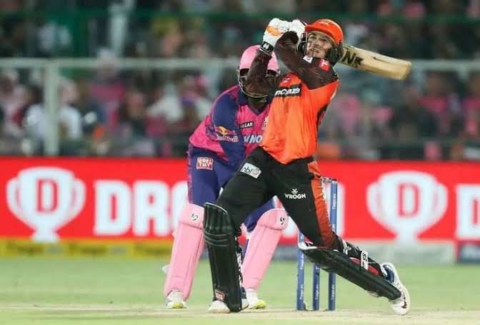 RR vs SRH : हैदराबाद ने राजस्थान को चार विकेट से हराया, संदीप शर्मा की नो बॉल पड़ी भारी 1 images 2023 05 07T235038.394
