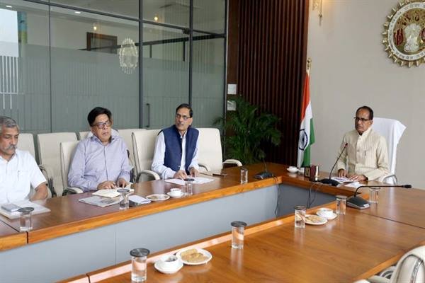 गुंडे, बदमाशों में पुलिस का खौफ और आम जनता का पुलिस पर विश्वास होना जरूरी : मुख्यमंत्री श्री चौहान 1 TN5 Bhopal290623032150 1