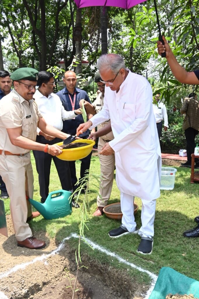 CM Baghel highlights importance of tree plantation on World Environment Day, plants amla sapling in his residence 2 WhatsApp Image 2023 06 05 at 16.32.18 1