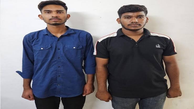 रायपुर: ISBT में फर्जी बुकिंग; न बस मालिक, न एजेंट, फिर भी काट रहे थे यात्री टिकट, 2 आरोपी अरेस्ट 1 images 2023 06 26T090324.360
