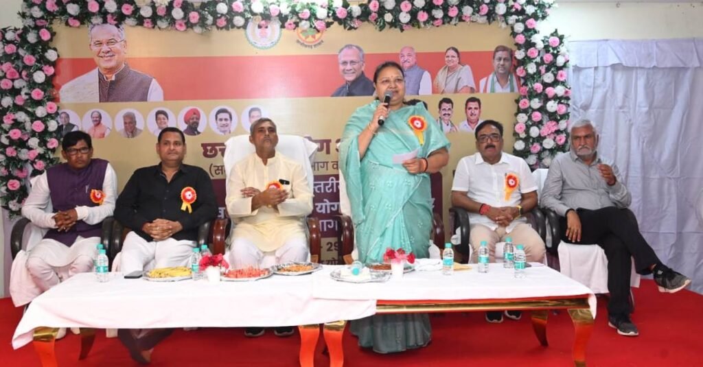 आम जनता को निरोगी रखने के लिए समाज कल्याण विभाग प्रतिबद्ध : श्रीमती भेंड़िया 2 1690795137 8ea53b42343d332ad426