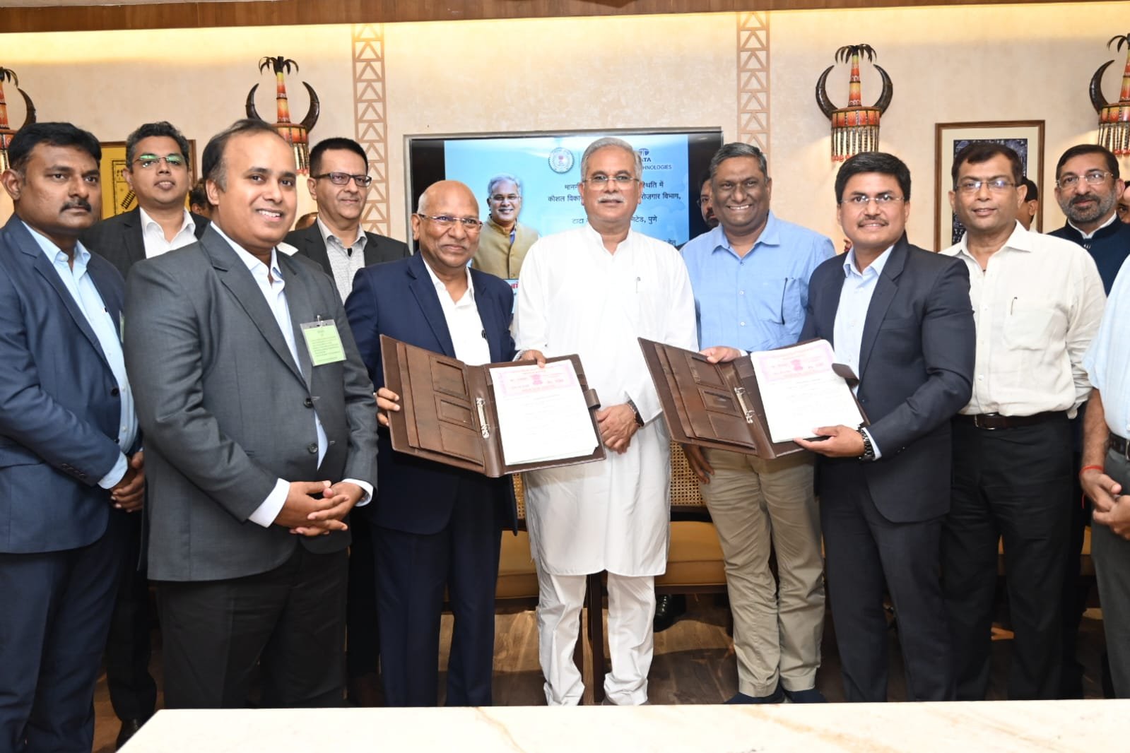CM Baghel witnesses signing of Rs 1188.36 Crore MoU for modernization of state's 36 Government ITIs 1 IMG 20230722 WA0007