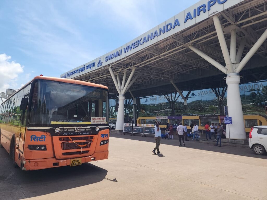 Ensuring Citizens' Convenience: Raipur Airport-Durg AC city bus service commences operations 2 IMG 20230725 WA0013