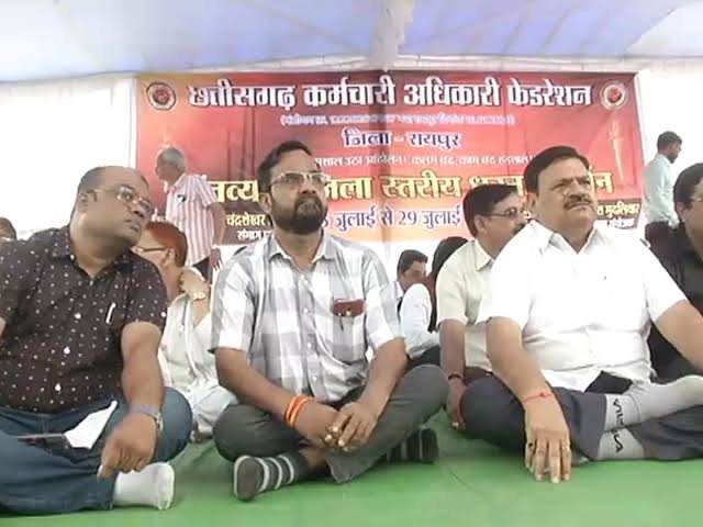 More than 5 lakh employees plan to go on strike on Friday for five-point demands 1 images 2023 07 06T213820.059