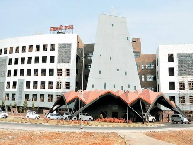 Chhattisgarh: 14 IAS ऑफिसर का तबादला; जितेंद्र शुक्ला को पर्यटन विभाग का जिम्मा, 2 जिलों के कलेक्टर बदले 1 images 21 1