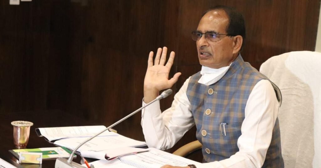 हर खेत में पहुँचेगा पानी, लहरायेंगी फसलें, आयेगी समृद्धि : मुख्यमंत्री श्री चौहान 1 152874 sbncvkpaee 1609760395