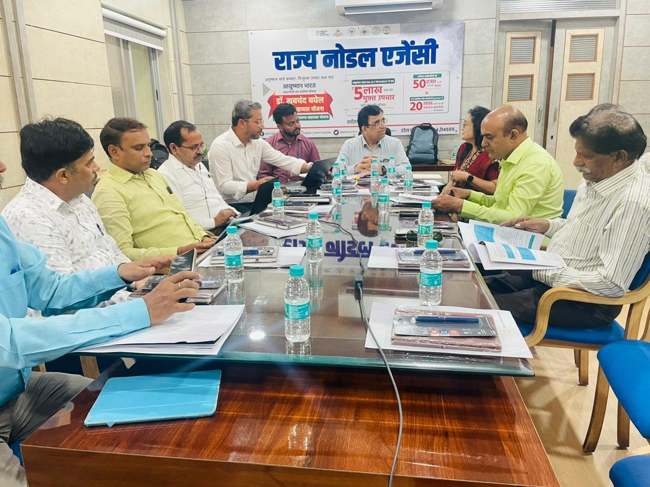 फ़ाइलेरियारोधी दवा सेवन के प्रति जन जागरूकता बढ़ाने के उद्देश्य से 'एडिटर्स राउंड टेबल' आयोजित, 10 अगस्त से राज्य के फाइलेरिया प्रभावित 7 जिलों में शुरू हो रहा है सामूहिक दवा सेवन अभियान 1 1690992763 ffb83a45b36d47ab16f2