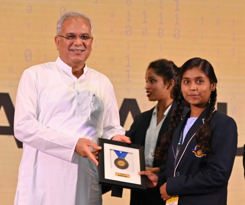 छत्तीसगढ़ सरकार युवा ऊर्जा को सही दिशा देने के लिए लगातार काम कर रही: मुख्यमंत्री भूपेश बघेल 3 1691253410 51ef92106ce86c743901