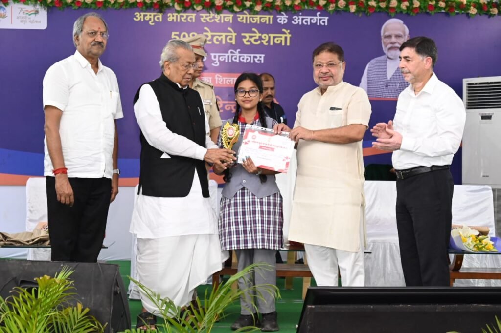 1691310310 98186f7d5863095a7d8b