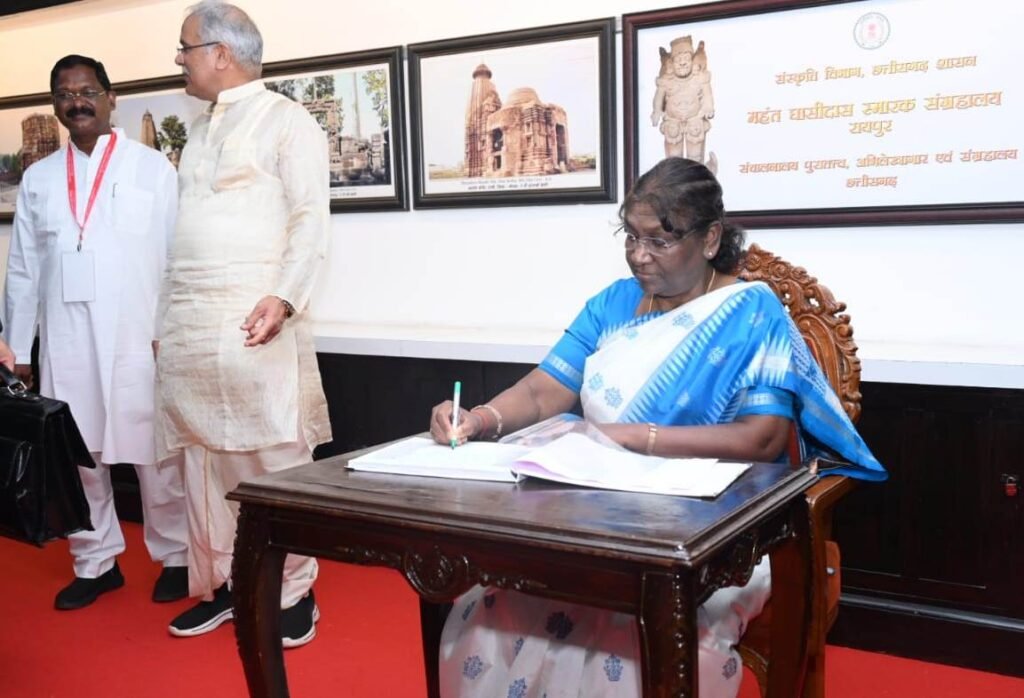 1693486463 69c771aa72c369b37ed2