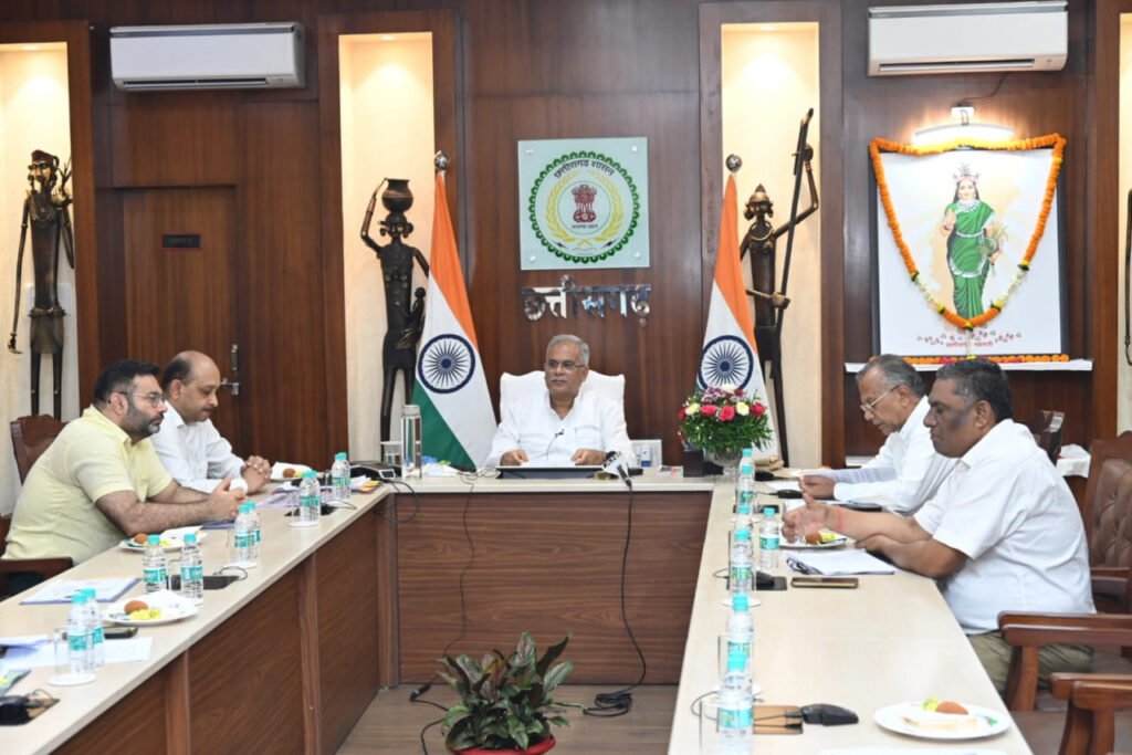 CM Baghel transfers over Rs 15 crore under Godhan Nyay Yojana 3 godhan 1