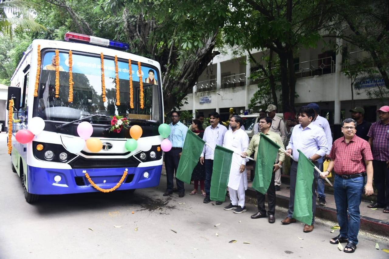 Bilaspur Municipal Corporation gets its fifth MMU under Chief Minister's Urban Slum Health Scheme 1 mmu