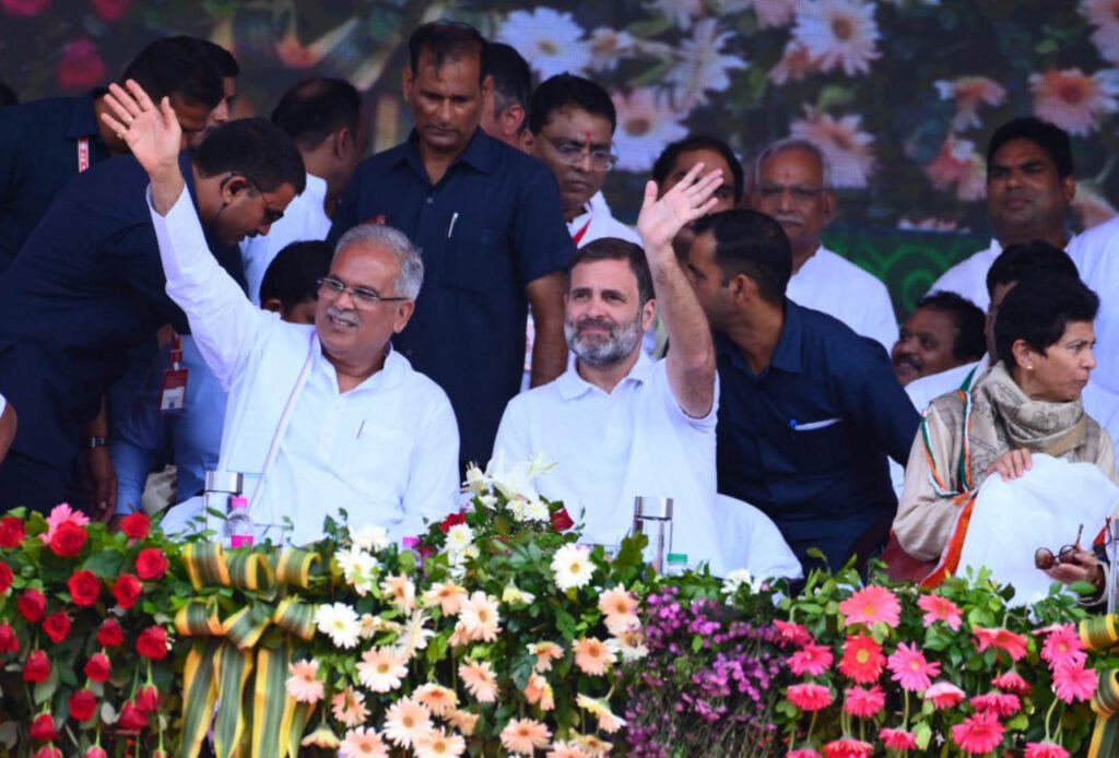 राहुल गांधी ने राजीव युवा मितान सम्मेलन के अवसर पर युवाओं को संबोधित करते हुए कहा "जो वायदे किये, वो पूरे किये" छत्तीसगढ़ की सरकार ने किया बहुत अच्छा काम<br /> 7 1693657699 428746945cbfe927351b