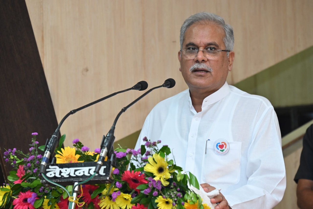 CM का बड़ा ऐलान : अंशकालीन स्कूल सफाई कर्मचारियों और रसोइयों के मानदेय में वृद्धि, 500 रुपए की बढ़ोतरी आदेश देखें 1 1695114946 e1886ee41d28d3f727f6 2