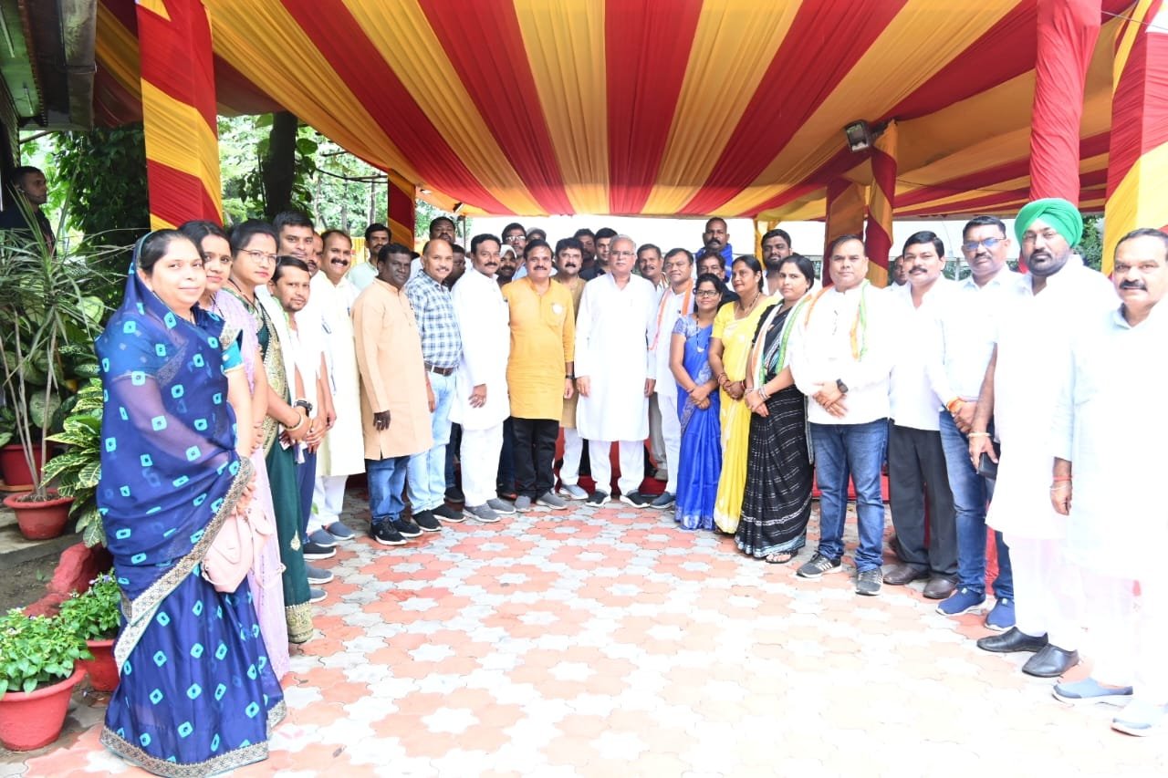 रायगढ़ नगर निगम में अविश्वास प्रस्ताव ध्वस्त, भाजपा पार्षद ने थामा कांग्रेस का हाथ 1 IMG 20230916 WA0001