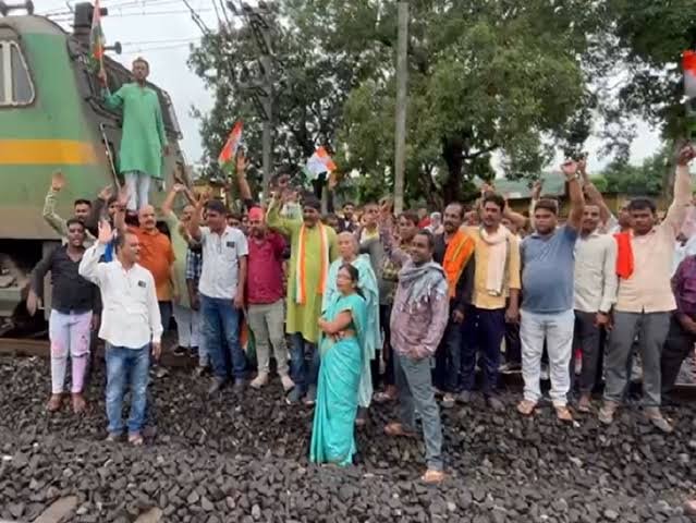 छत्तीसगढ़: कांग्रेस का रेल रोको आंदोलन आज, ट्रेनों के कैंसिलेशन और लेट-लतीफी से नाराजगी 1 images 2023 09 13T113934.801