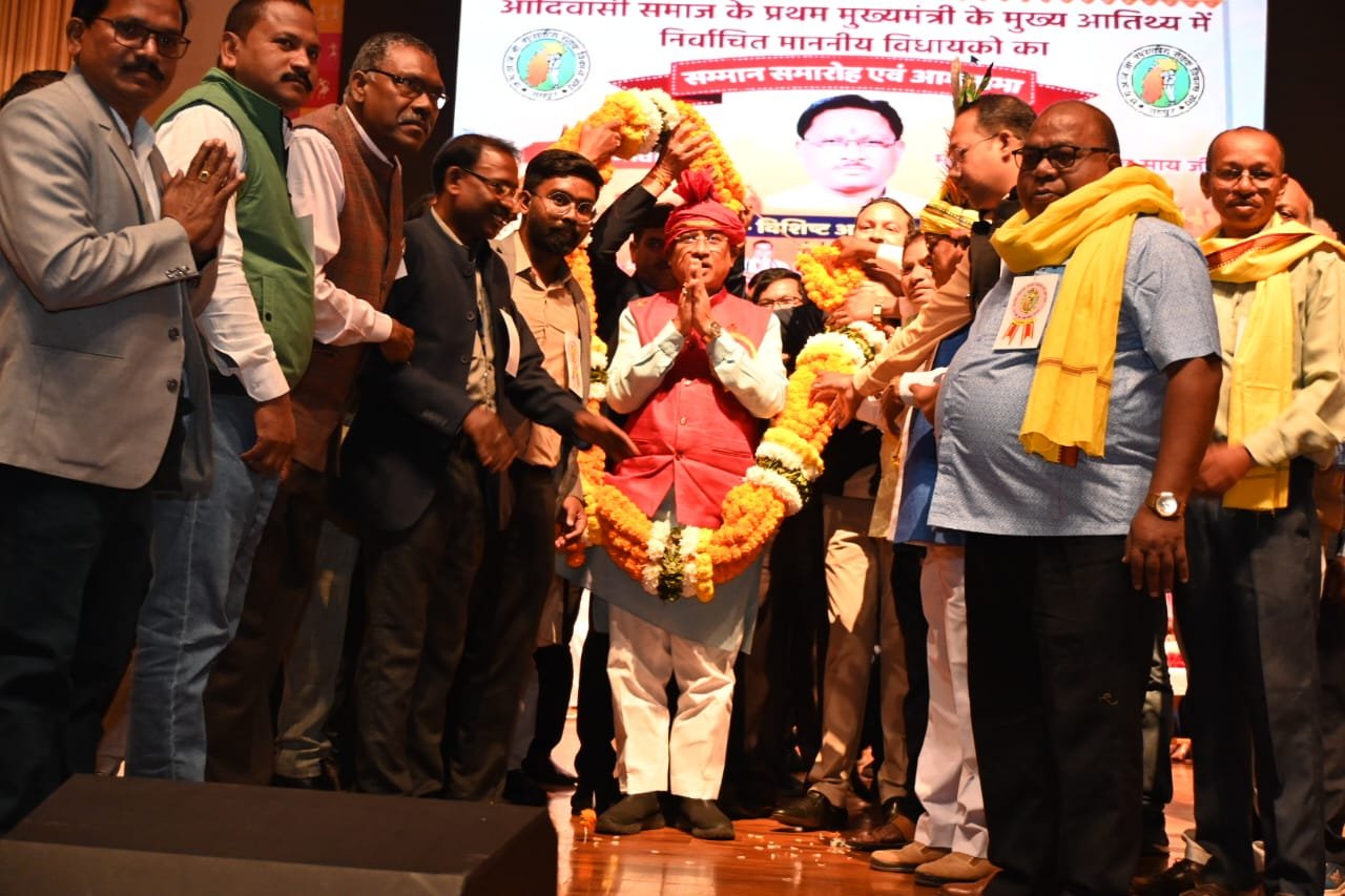 1702883544 8728851c86b05a102f4d