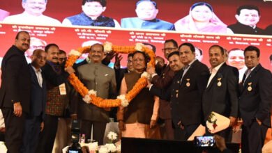 1703694697 0823a6a5a6a6ecc1d534