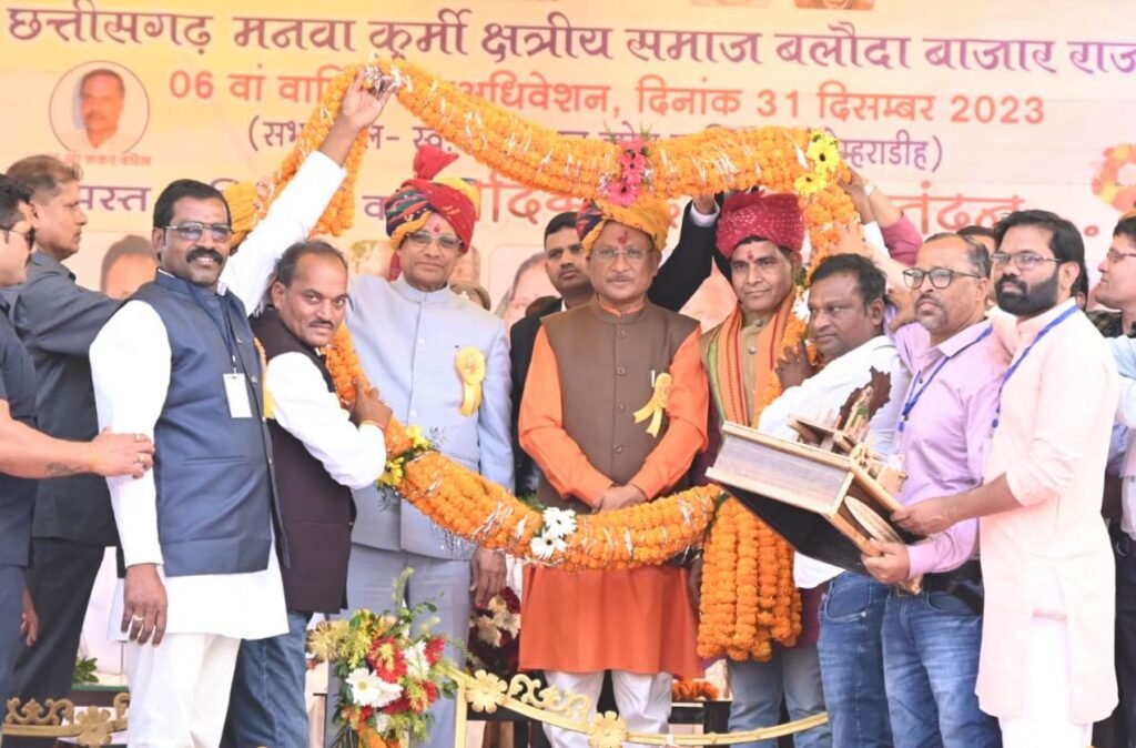 आम जनता से किए हर वायदे पूरे करेंगे: मुख्यमंत्री विष्णु देव साय 5 1704039552 01a8d6be22f41b51fc93