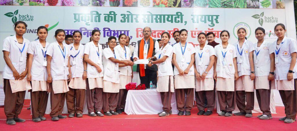 पर्यावरण के बेहतरी से ही जीवन में खुशहाली संभव: शिक्षा मंत्री 3 1705336386 e45af5262b801b8081e4