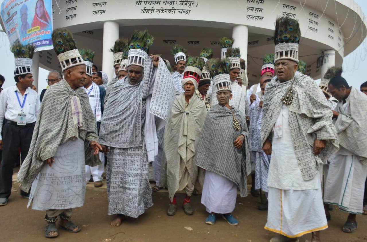 विशेष लेख : ’सुबह हो या शाम... इनके जीवन में है बस राम-राम-राम 1 1705856779 d0dec18a0eb07dbd5c2b