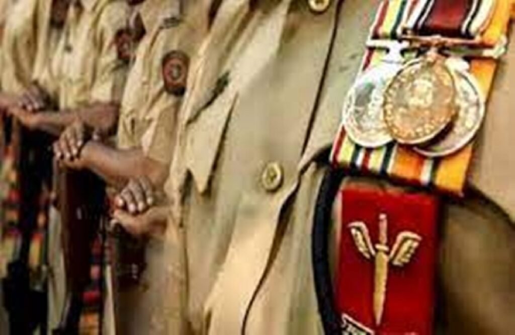 छत्तीसगढ़ के 39 पुलिस अधिकारियों और कर्मचारियों को प्रतिष्ठित पुलिस पदक से किया जाएगा सम्मानित<br> 1 Union Home Ministers Medal 1024x666 1