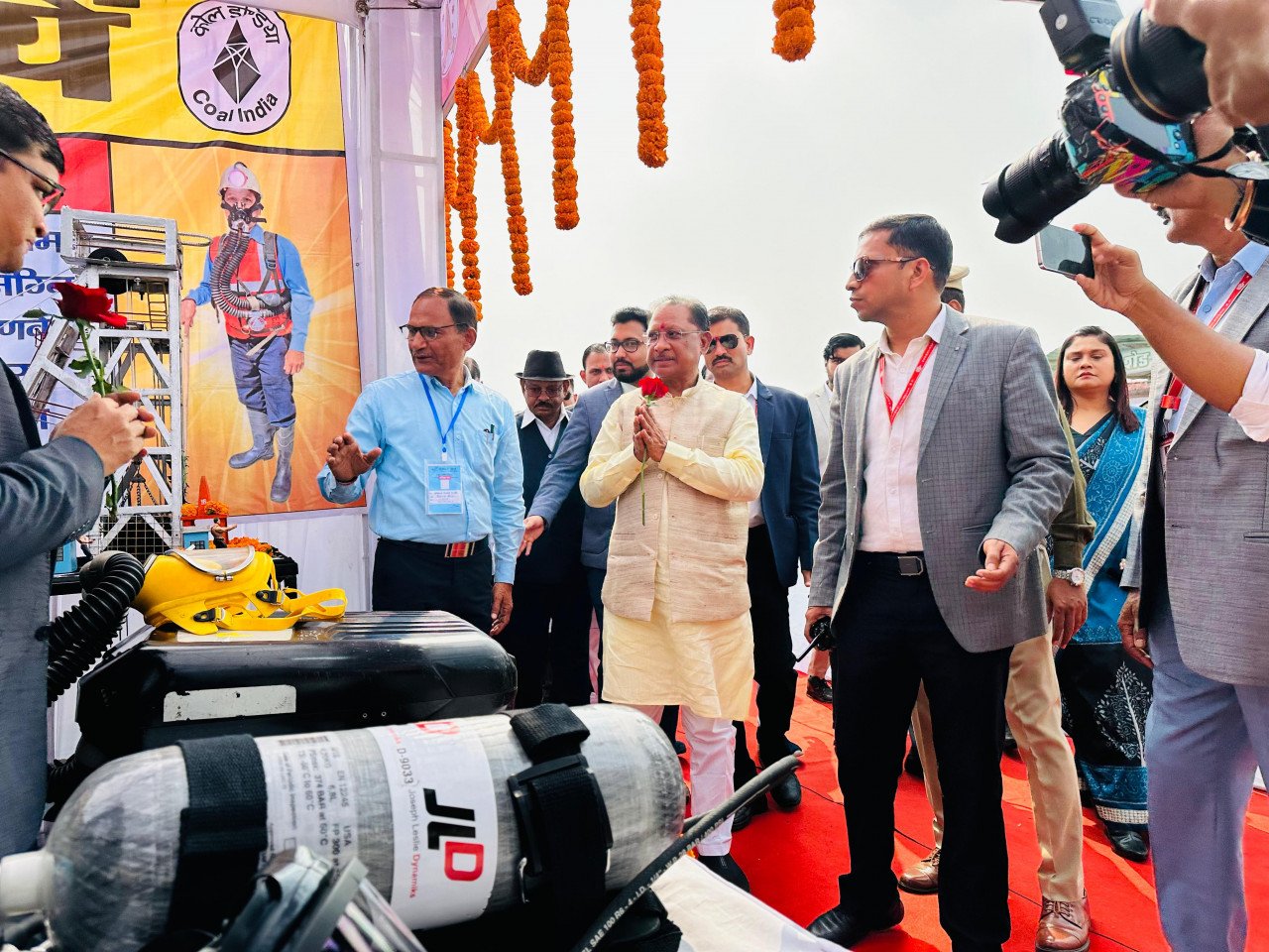 1706779922 fa2bf9cc140fdbe4e501