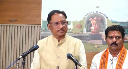 मुख्यमंत्री के निर्देशों पर त्वरित अमल : कबीरधाम जिले में बैगा परिवारों के लिए 3554 पक्के आवास स्वीकृत, आवास निर्माण के लिए 11.98 करोड़ रूपए की मंजूरी 1 1708009482 f34bd60bbfc63c4f5a57 1