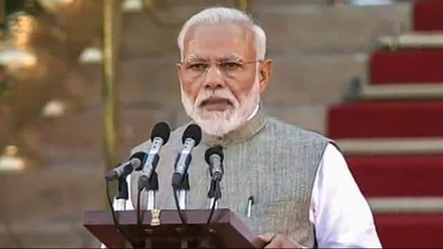 पीएम मोदी आज रहेंगे जम्मू दौरे पर, देश को देंगे 30,500 करोड़ की सौगात, IIT, एम्स और नई सड़कों-नई ट्रेनों का मिलेगा गिफ्ट 1 images 2024 02 20T090231.111